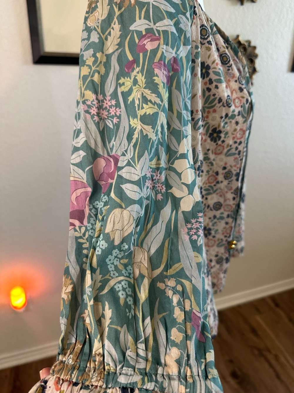 Natural Life Magnolia Cotton Top in Seafoam - Picture 7 of 11